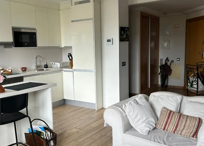 Residencial Playa Poniente 66 De *