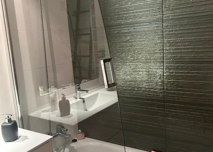 Residencial Playa Poniente 66 De Gijón